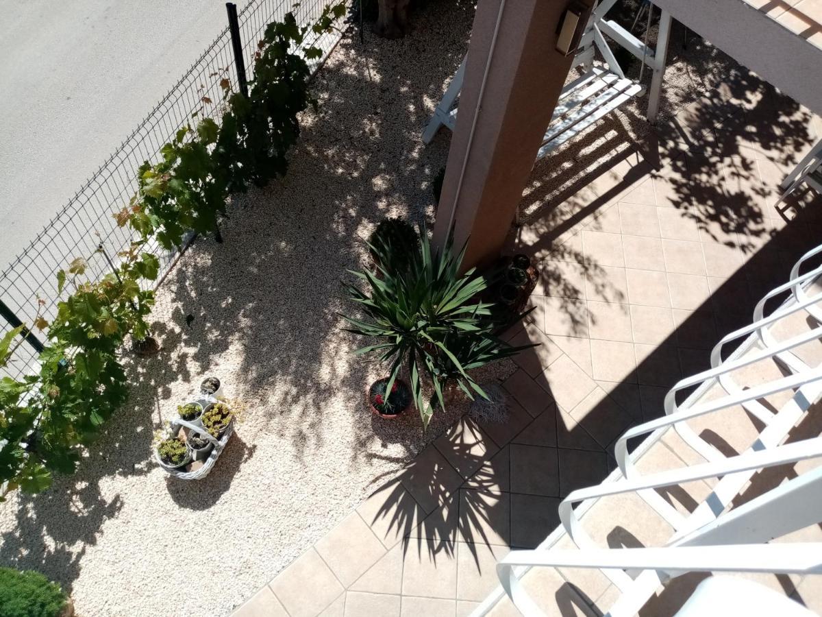 Apartments Anita Frane Vodice Luaran gambar