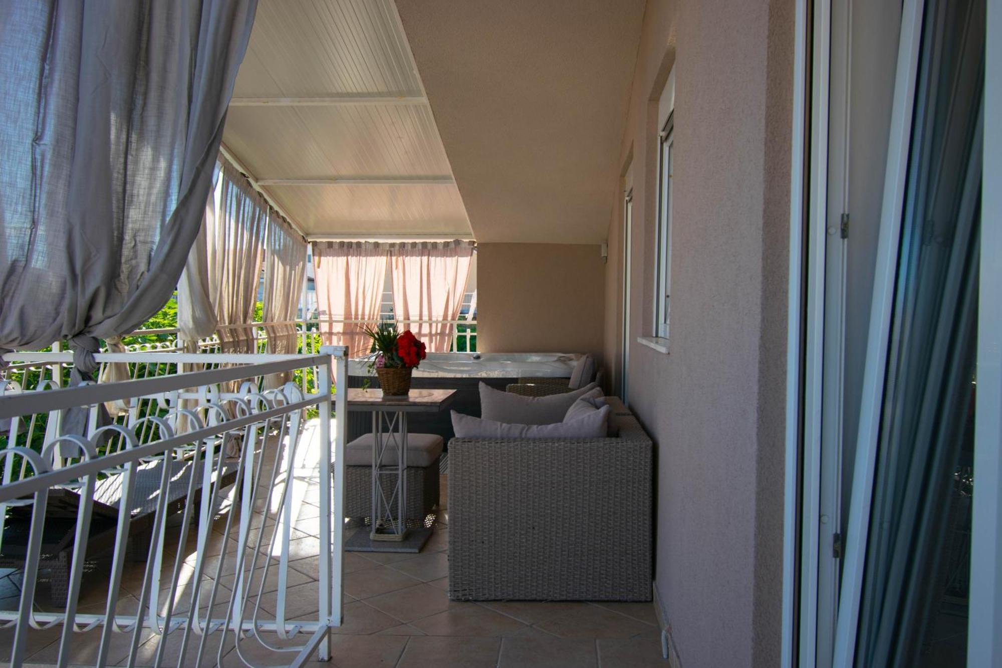 Apartments Anita Frane Vodice Luaran gambar