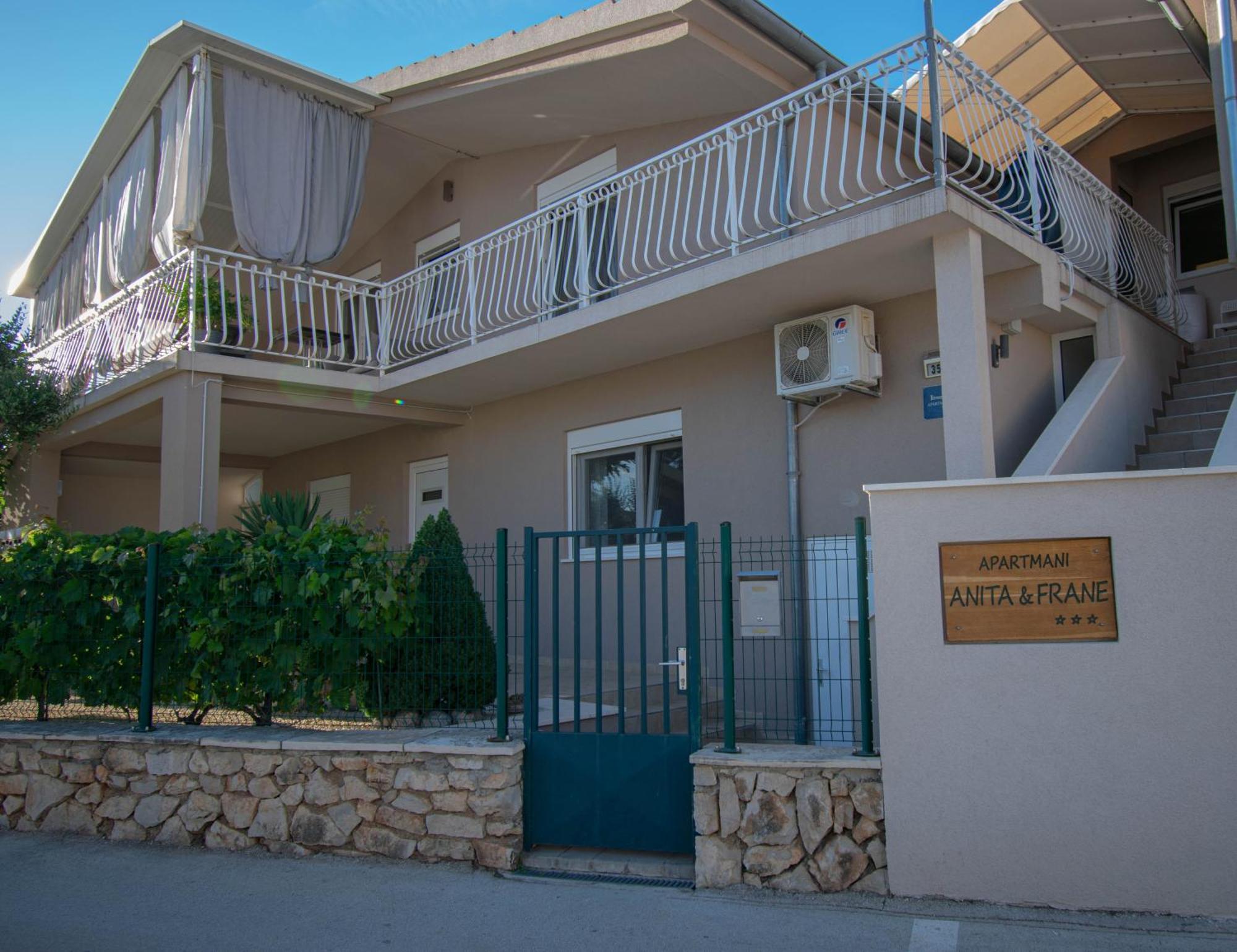 Apartments Anita Frane Vodice Luaran gambar